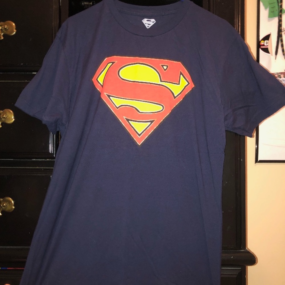 DC Comics Superman Logo shirt